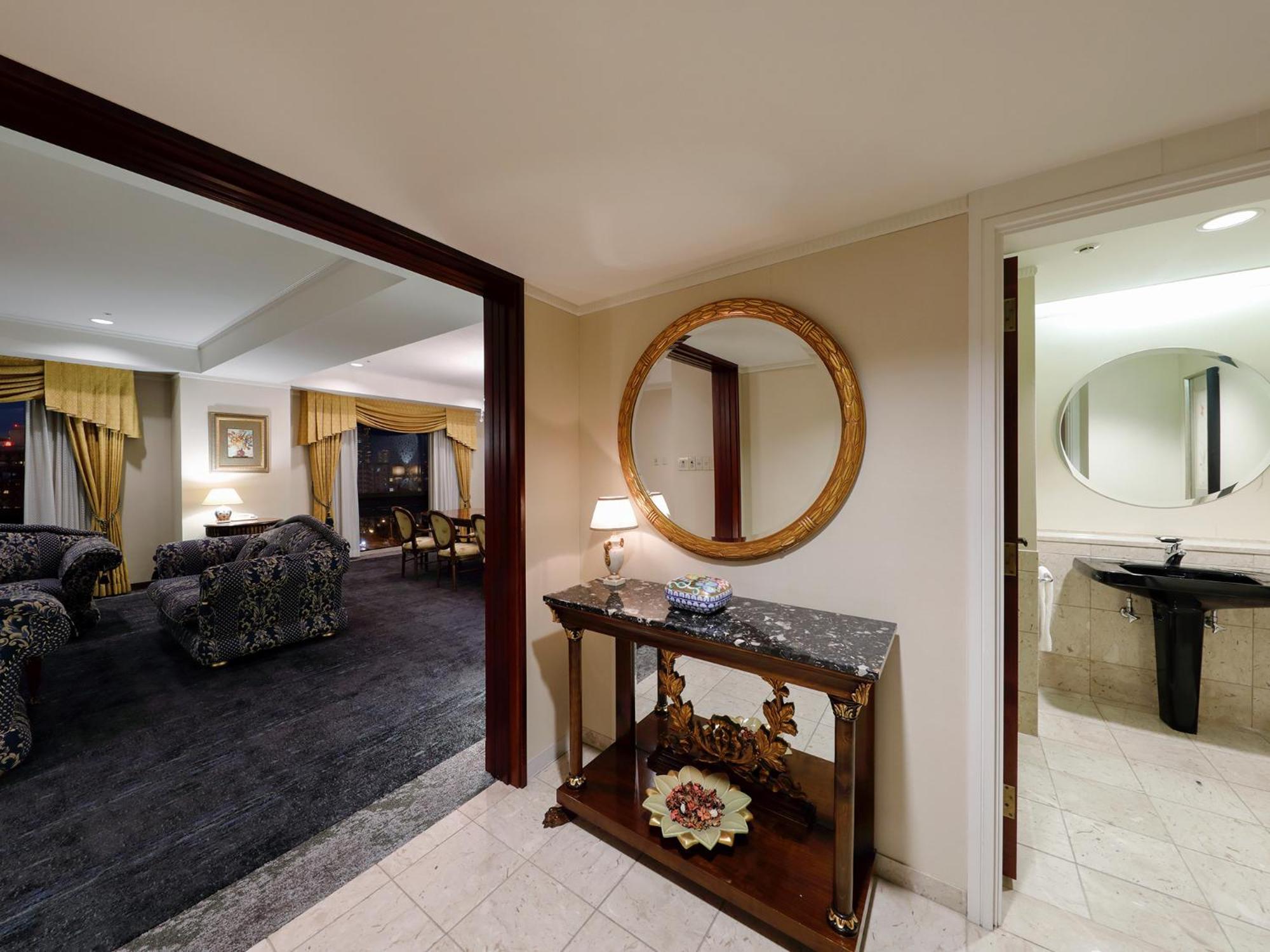 Premier Hotel -Tsubaki- סאפורו חדר תמונה A suite at the hotel