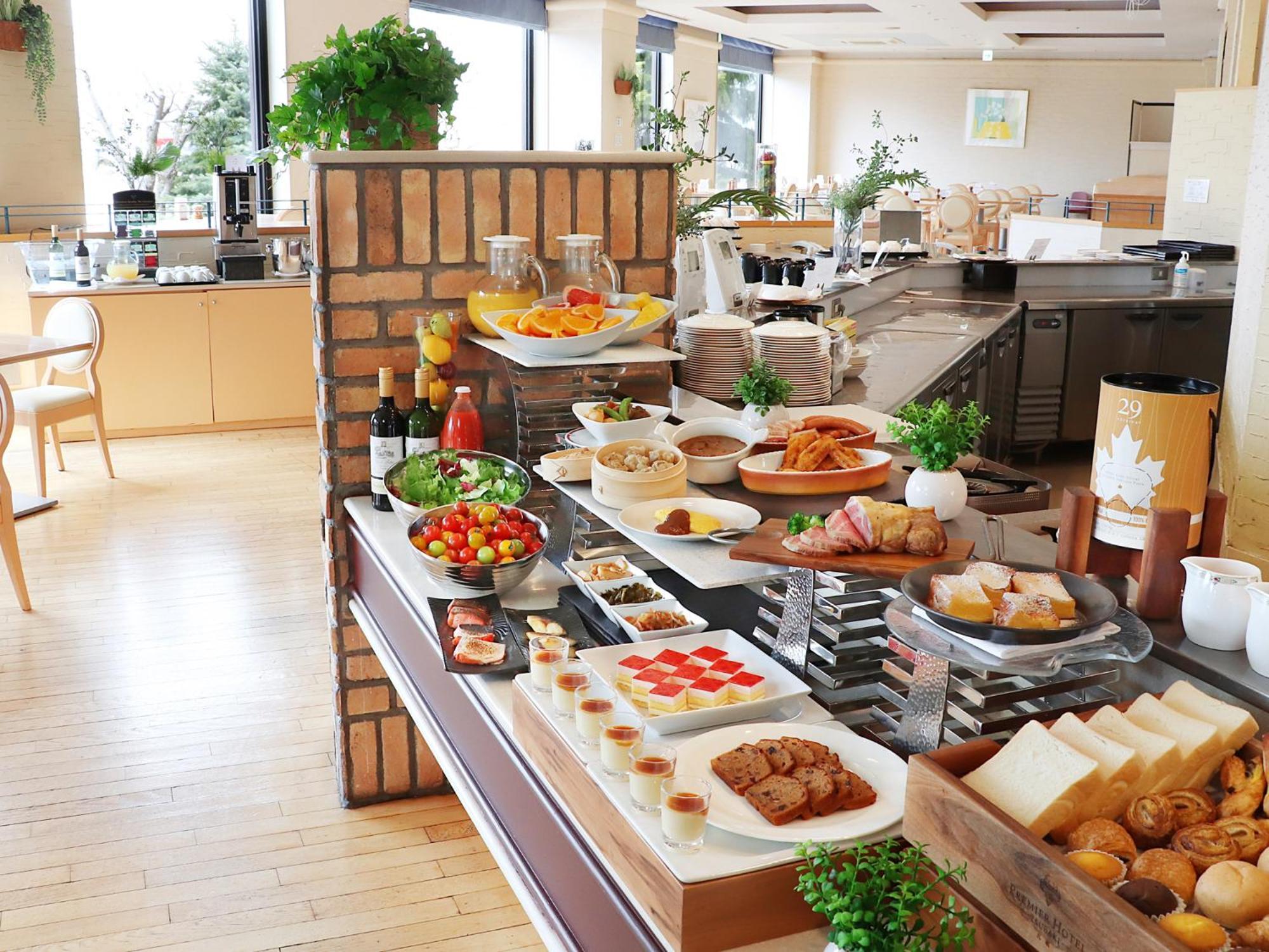 Premier Hotel -Tsubaki- סאפורו מראה חיצוני תמונה A buffet at a hotel